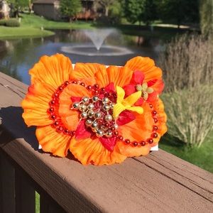 Gift Box for a unique gift! Orange Floral Topped